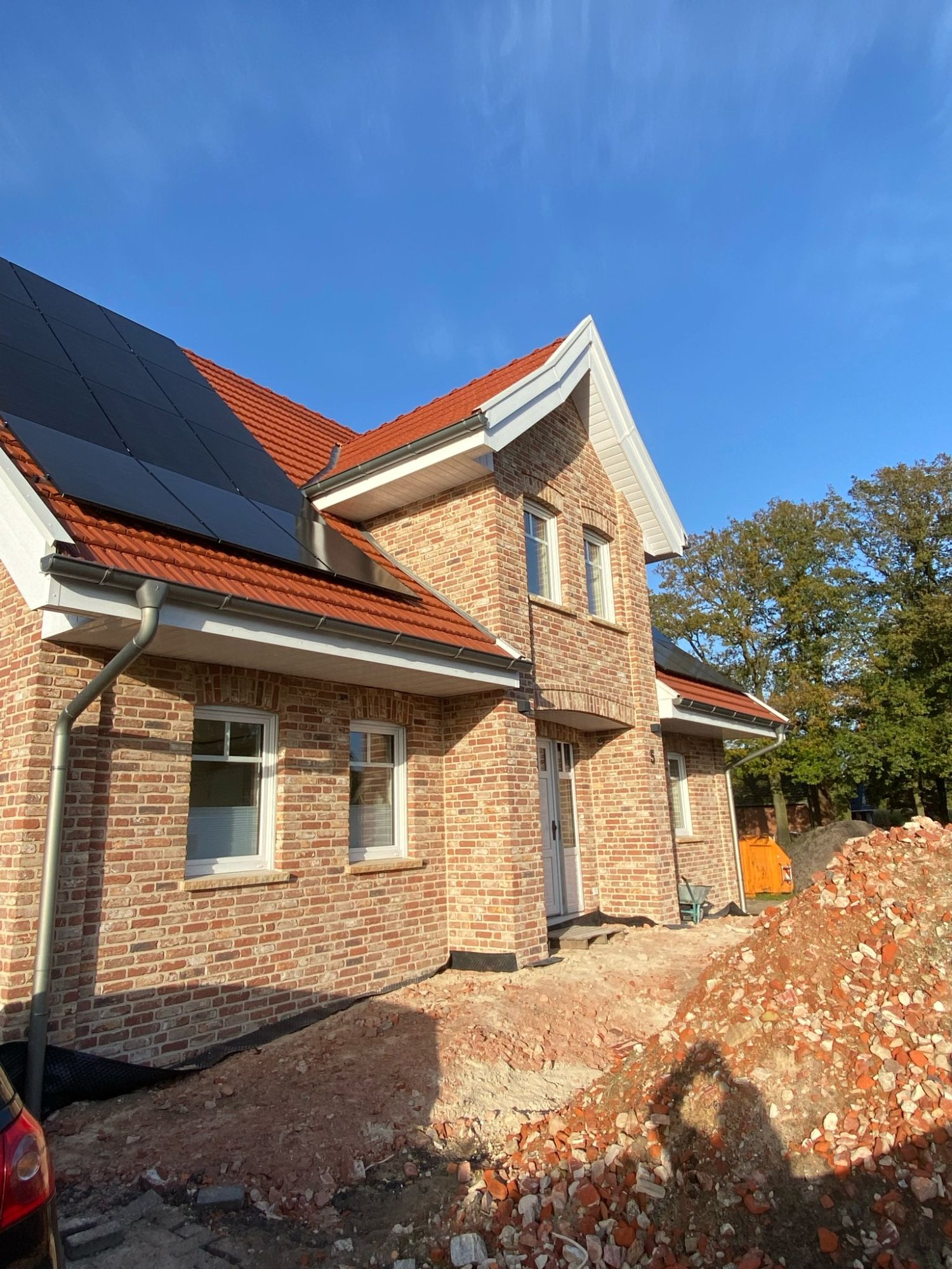 Klinkerhaus im Bau – Verfugung